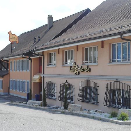 Motel - Hotel La Poularde Romont Bagian luar foto